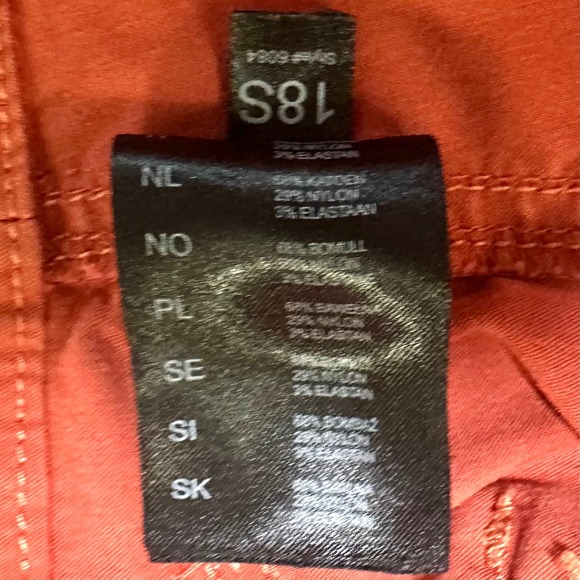 KUHL Rust Red Cargo Shorts Outdoors Hiking Camping Pockets Women's 6 Gorpcore - Picture 8 of 8